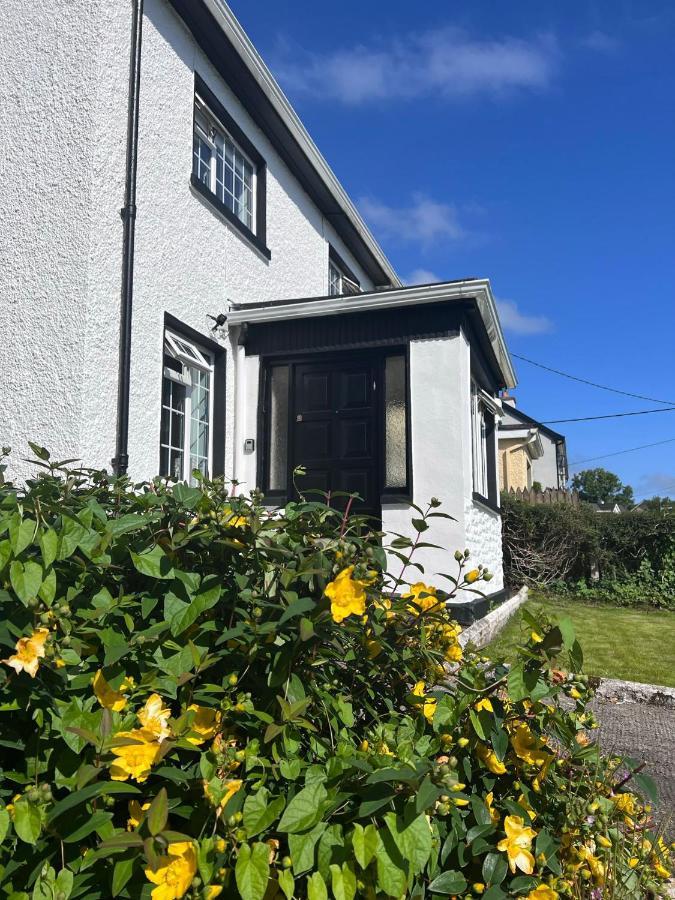 Beautiful Cottage With Gardens, Patio & Fireplace Dromahair Extérieur photo